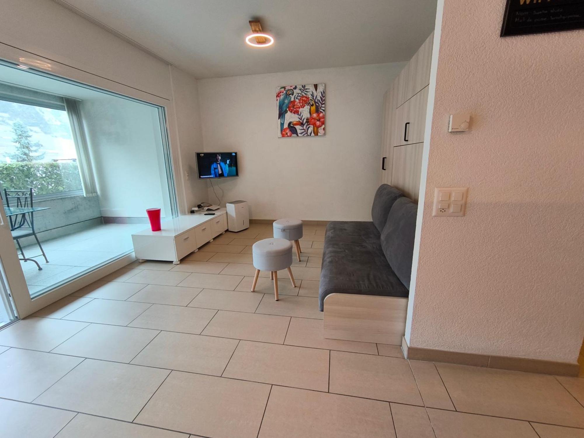 Superbe Studio A Saillon Les Bains Εξωτερικό φωτογραφία